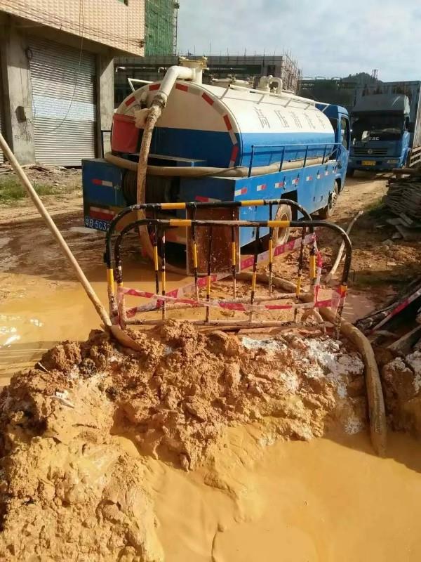 沉湖管委会工地淤泥清淤